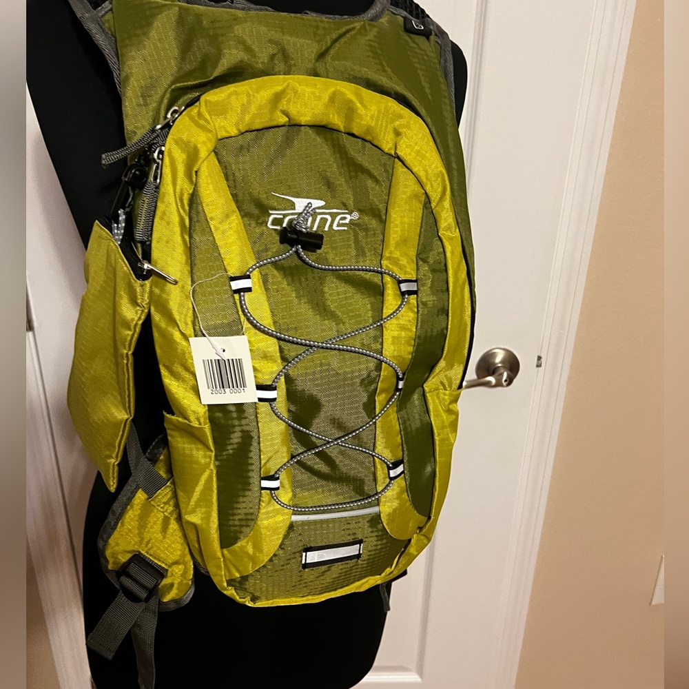 Crane Green Cycling backpack